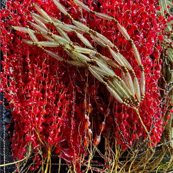 Mix color branches for floral arrangements or craft supply Red branches Green - Picture 5 of 7